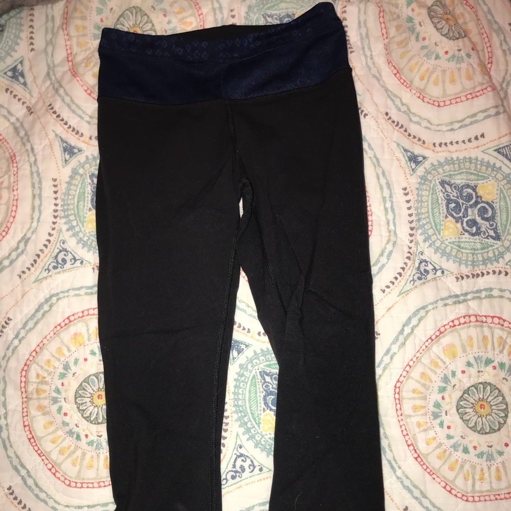 Lululemon cropped leggings